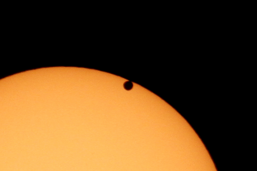 Capturing the Venus Transit in Pictures: An Astrophotography Success Story